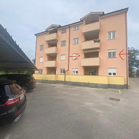 Apartment Noel Fažana Esterno foto